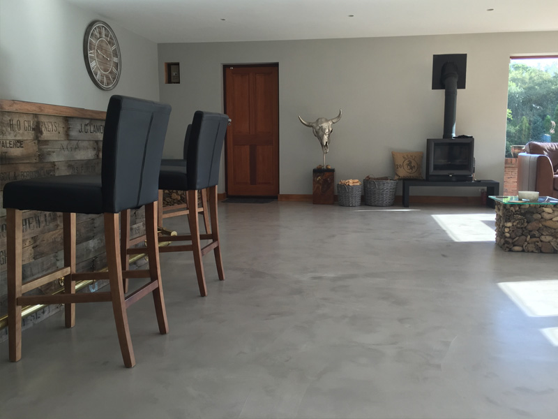 نمونه اجرا میکروسمنت آشپزخانه کف